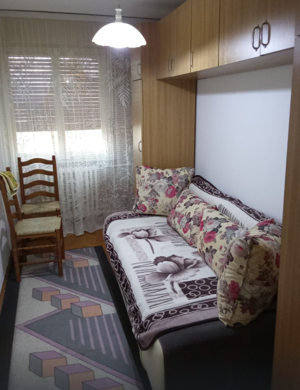 Slika 2 - Stan u blizini Medicinskog fakulteta